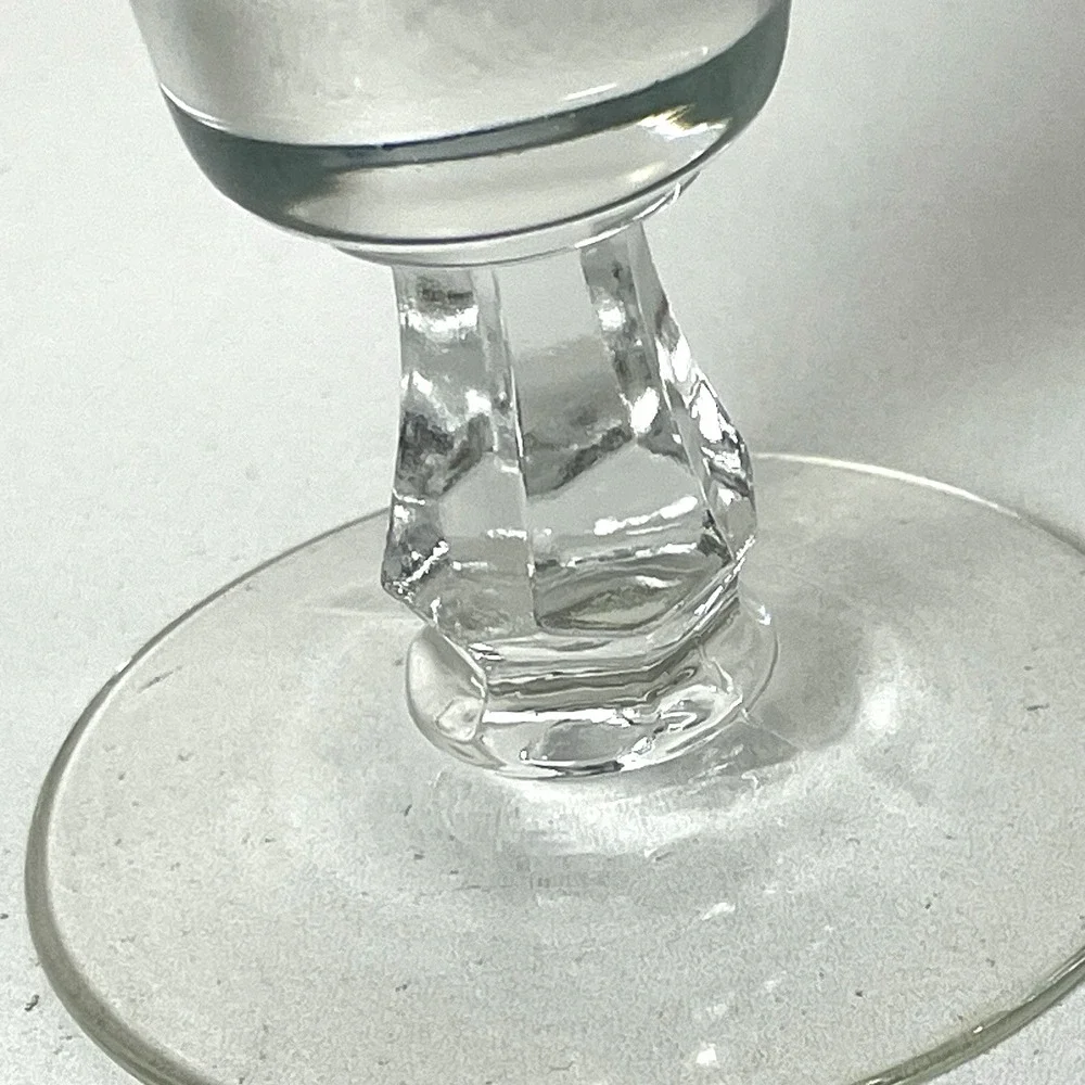 Olympia Beer Footed Pilsner Glass Vintage Horseshoe Logo Collectible Breweriana